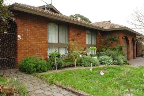 9 Benelong Cres, Seaford, VIC 3198