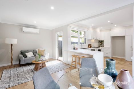 Property photo of 8 Vonadawn Avenue Ringwood East VIC 3135