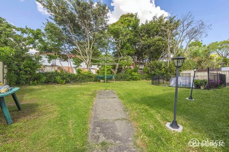 Property photo of 36 Luprena Street Mansfield QLD 4122