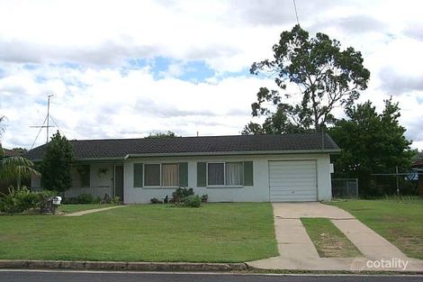 15 Risien St, Norman Gardens, QLD 4701