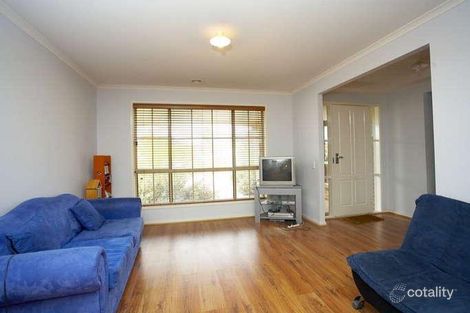 Property photo of 2 Huntington Court Werribee VIC 3030