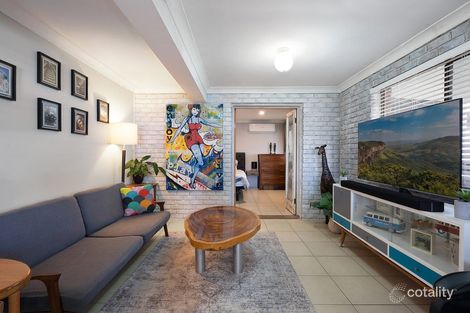 Property photo of 11 Glenora Street Wynnum QLD 4178