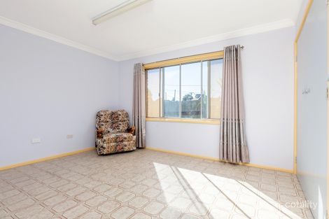 Property photo of 33 Eastern Avenue Tarro NSW 2322