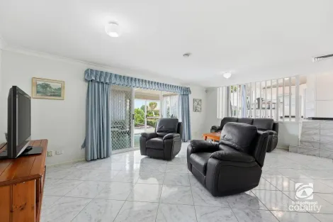 Property photo of 5 Alligator Place Kearns NSW 2558