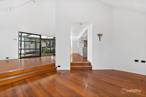 Property photo of 16 Westbury Red Hill QLD 4059
