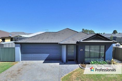 Property photo of 21 Ballybofey Loop Bullsbrook WA 6084