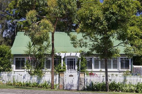 Property photo of 44 Veterans Parade Wheeler Heights NSW 2097
