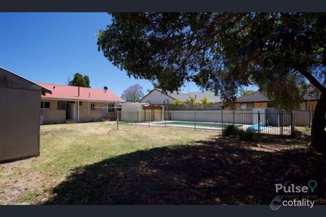 Property photo of 21 Crowhurst Way Morley WA 6062