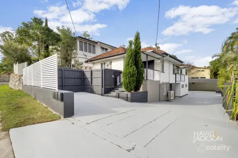 387 Webster Rd, Stafford Heights, QLD 4053