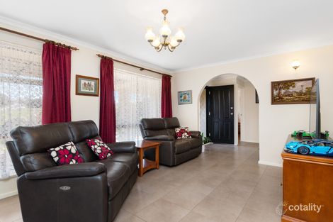 Property photo of 7 Warawee Place Hallett Cove SA 5158