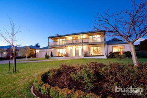 Property photo of 2 Rochussen Court Mount Eliza VIC 3930