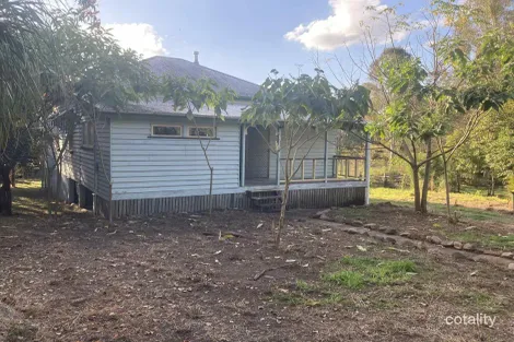 Property photo of 12 Queen Street Blackstone QLD 4304