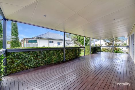 9 West Ave, Cessnock, NSW 2325