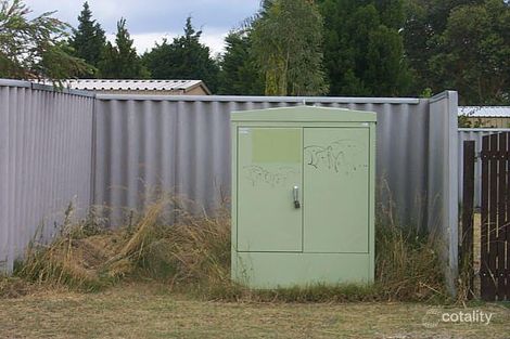 1f Tiree St, Seville Grove, WA 6112