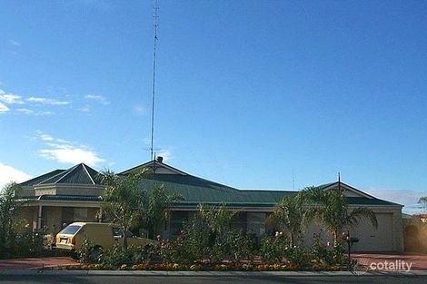 8 Isandra Bend, Glen Iris, WA 6230