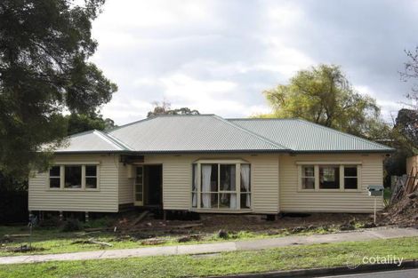 9 Greendale Rd, Doncaster East, VIC 3109