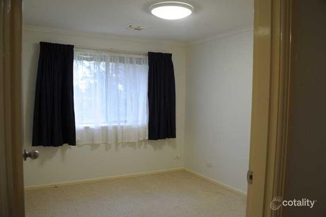 Property photo of 13 McWhae Circuit Wanniassa ACT 2903