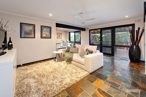 Property photo of 22 Withers Way Eltham VIC 3095