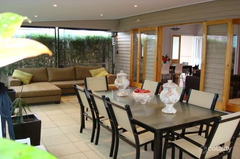 Property photo of 23 Pansy Street Wynnum QLD 4178