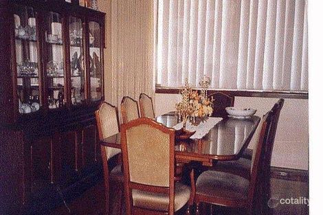 Property photo of 31 Islington Crescent Greenacre NSW 2190