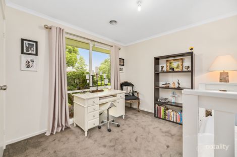 Property photo of 58 Collins Crescent Berwick VIC 3806