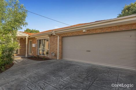 Property photo of 2/48 Fairhills Parade Glen Waverley VIC 3150