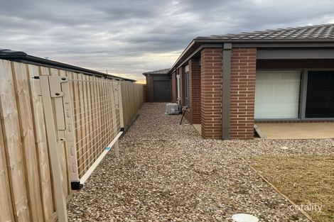 Property photo of 16 Silver Oak Way Mount Duneed VIC 3217