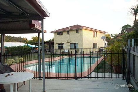 Property photo of 8 Cardoness Street Carindale QLD 4152