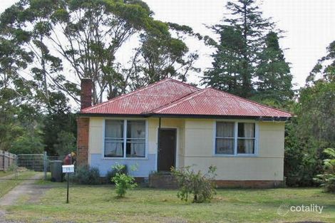 11 Whinmoor St, Katoomba, NSW 2780