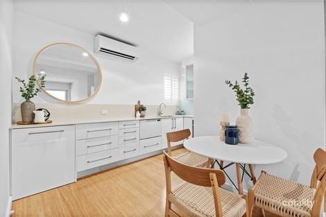 Property photo of 2/46 Merthyr Road New Farm QLD 4005