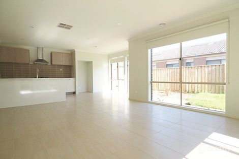 Property photo of 120 Bondi Parade Point Cook VIC 3030