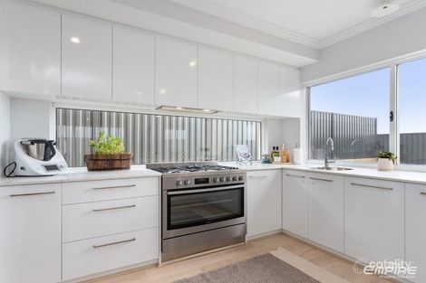 Property photo of 12 Prizba Rise Coogee WA 6166