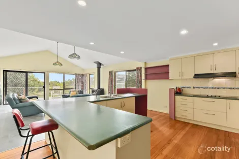 Property photo of 70 Tasman Highway Bicheno TAS 7215