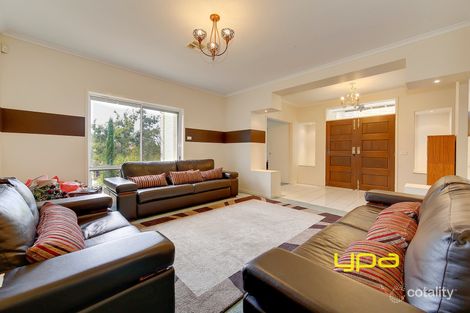 Property photo of 70 Dunfermline Avenue Greenvale VIC 3059