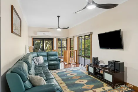 Property photo of 72 Railway Parade Warrimoo NSW 2774