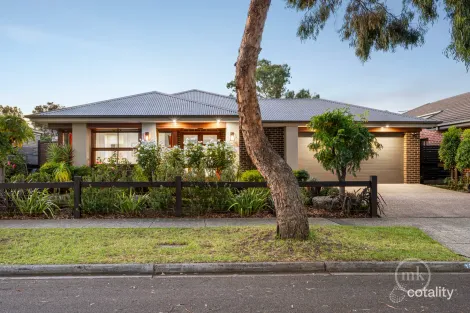 19 Montrose Dr, Doreen, VIC 3754