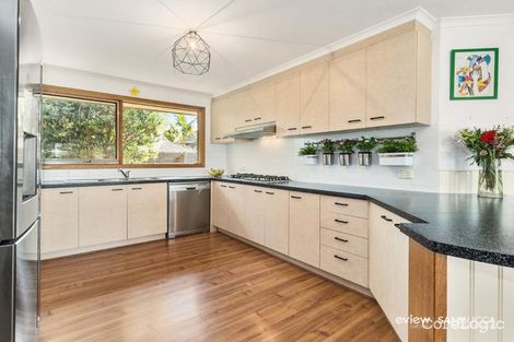 Property photo of 7 Wyldwood Close Somerville VIC 3912