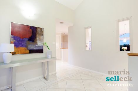 Property photo of 18 Viner Place Nicholls ACT 2913