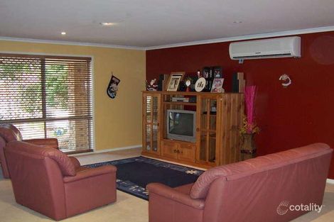 Property photo of 97 Owens Crescent Regents Park QLD 4118