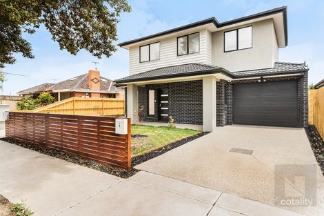 1/3 Houston Ct, Brooklyn, VIC 3012