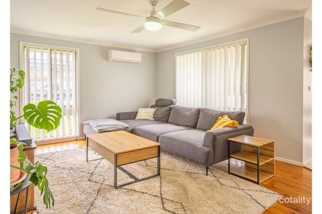 Property photo of 37 Rolfe Avenue Kanwal NSW 2259