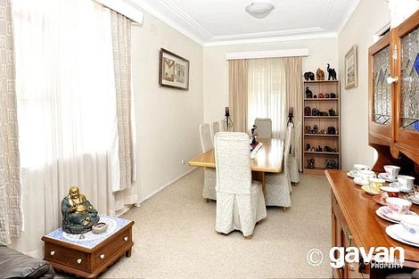 Property photo of 6 Simone Place Peakhurst NSW 2210