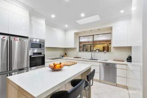 Property photo of 50 Pioneer Road Bellambi NSW 2518