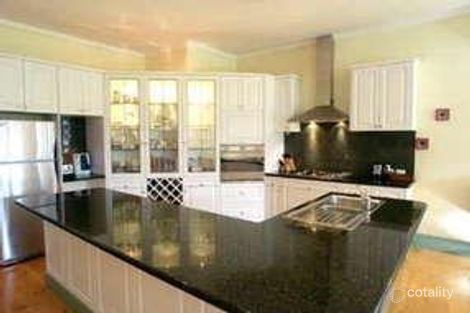 Property photo of 64 Braemar Street Essendon VIC 3040