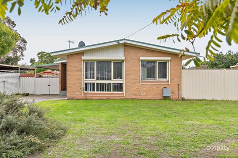 15 Hollybush Way, Kelmscott, WA 6111