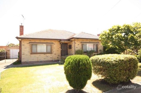 17 Churchill St, Glenroy, VIC 3046