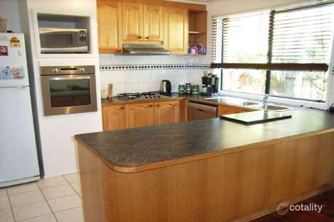 Property photo of 13 Castricum Place Ferntree Gully VIC 3156