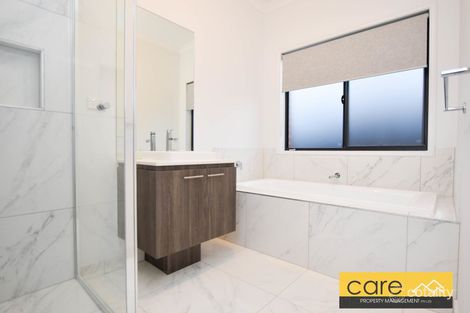 Property photo of 14 Selma Close Lynbrook VIC 3975