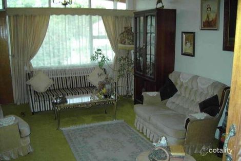 Property photo of 18 Cambridge Road Dapto NSW 2530