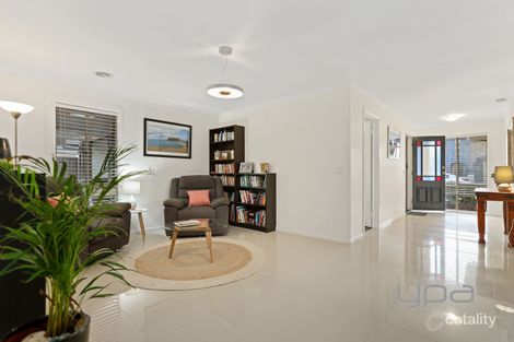 Property photo of 47 Glastonbury Circuit Point Cook VIC 3030